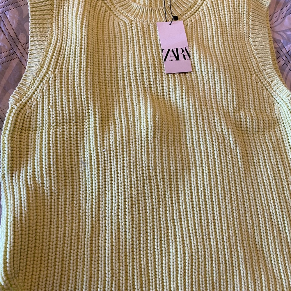 Women’s Zara hoodie - Picture 2 of 3